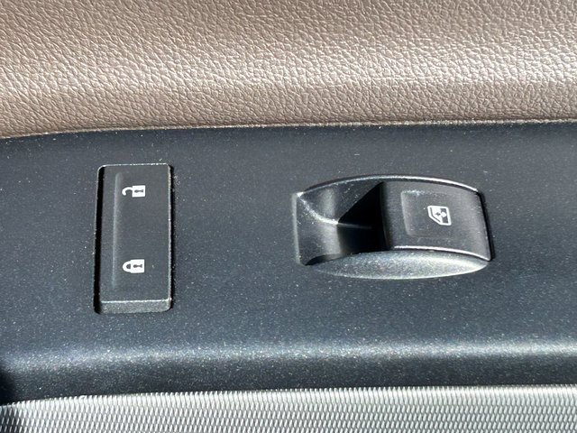 Used 2017 Chevrolet Silverado 3500 LTZ w/ Duramax Plus Package image 37