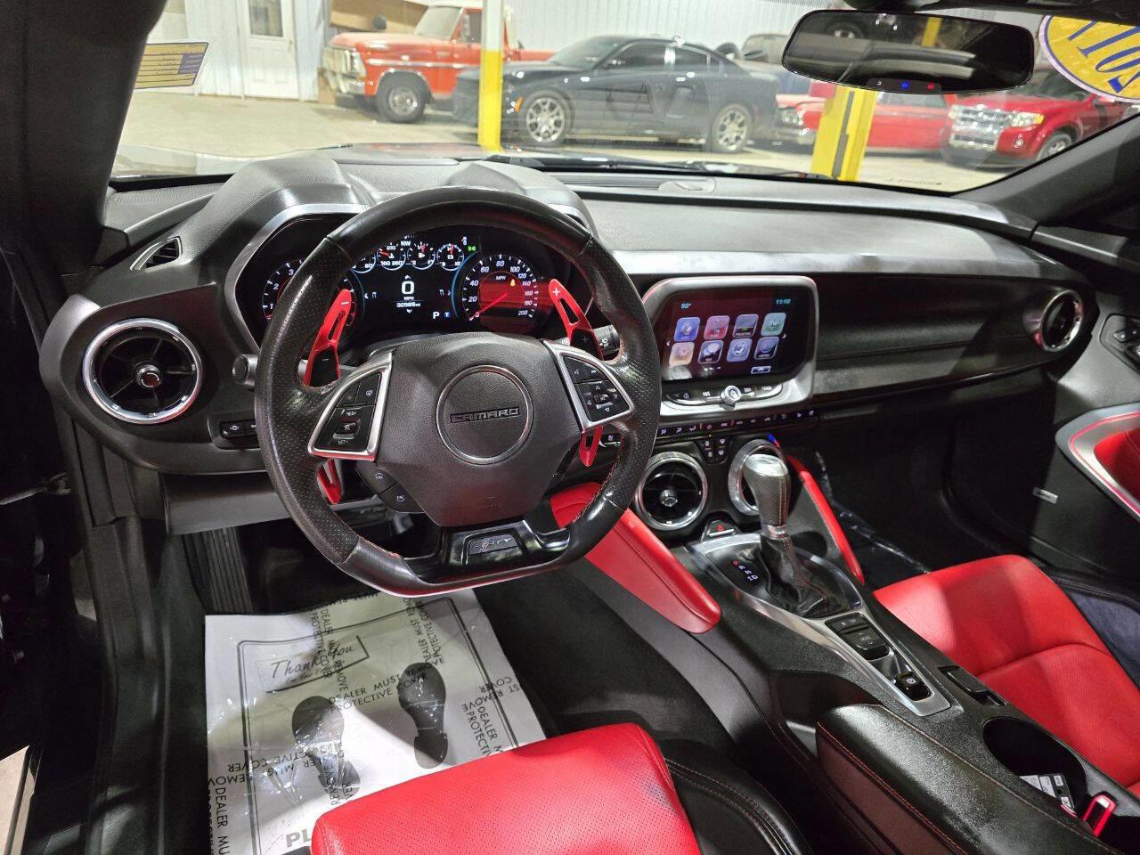 Used 2017 Chevrolet Camaro SS image 29