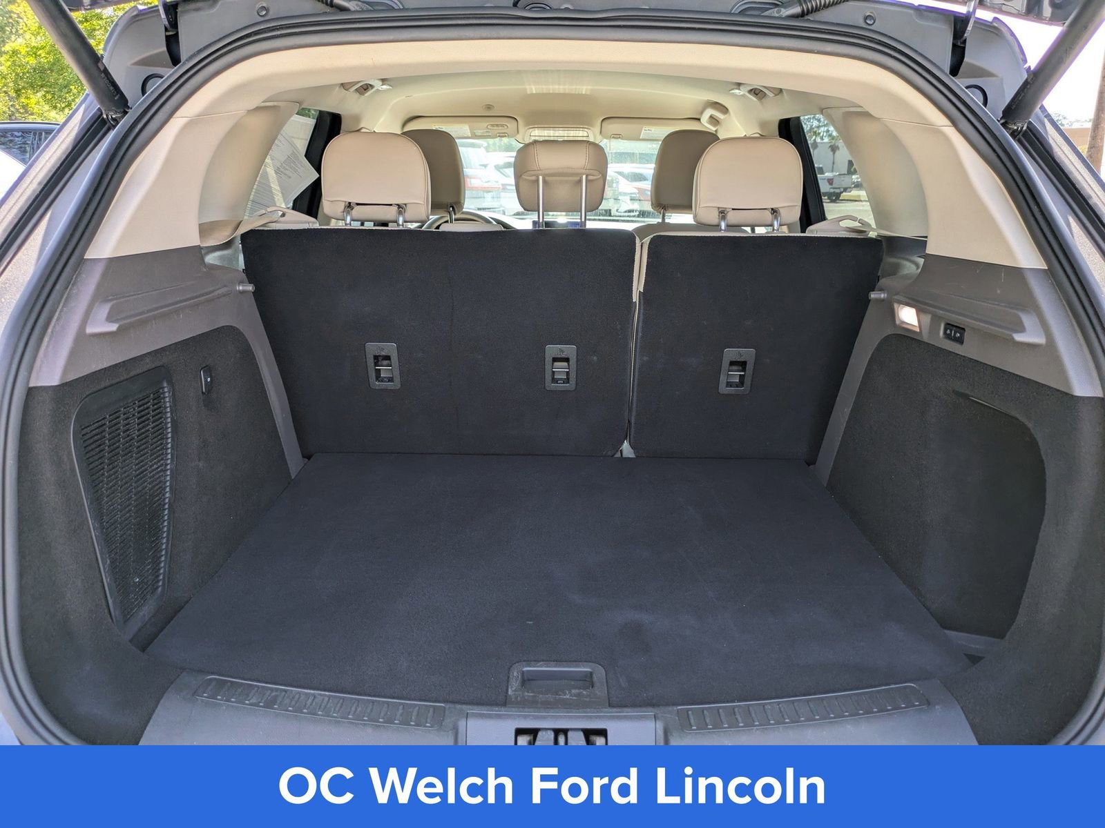 Certified 2022 Lincoln Corsair FWD w/ Equipment Group 101A image 7