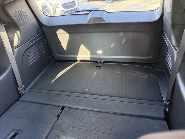 Used 2025 GMC Acadia Denali image 12