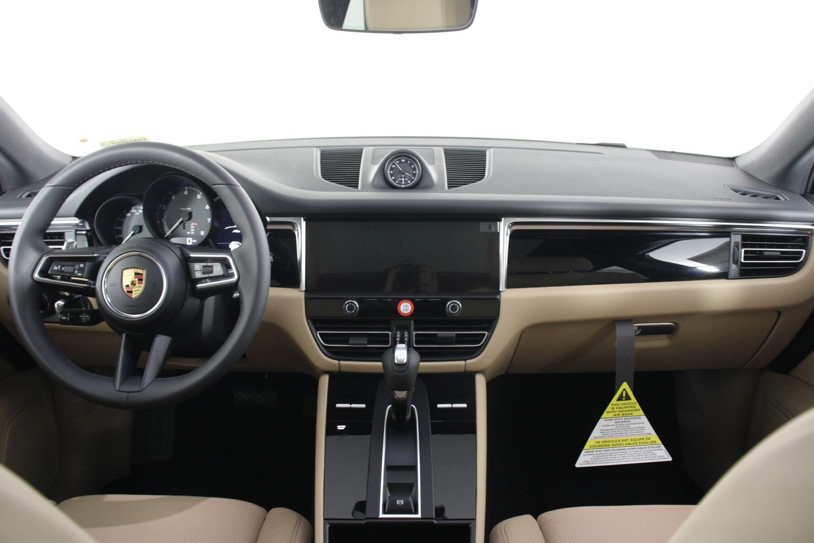 New 2026 Porsche Macan AWD/4WD image 11