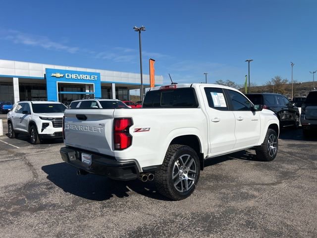 Used 2024 Chevrolet Colorado Z71 w/ Z71 Convenience Package 2 image 3
