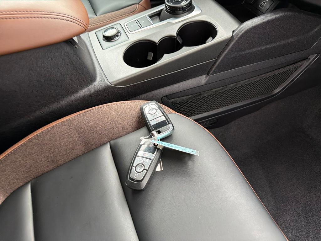 Used 2025 Ford Bronco Sport Outer Banks w/ Outer Banks Tech Package+ image 16