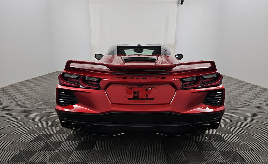 Used 2021 Chevrolet Corvette Stingray Premium Conv w/ Z51 Performance Package RWD image 5