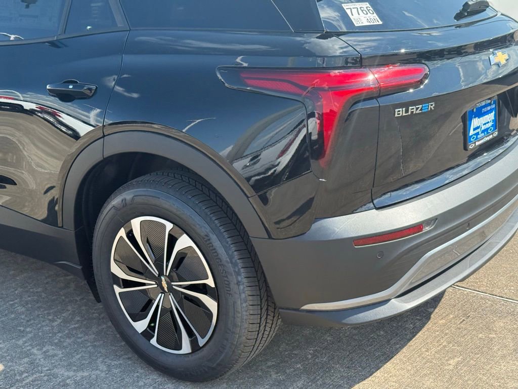 New 2026 Chevrolet Blazer EV LT FWD image 15