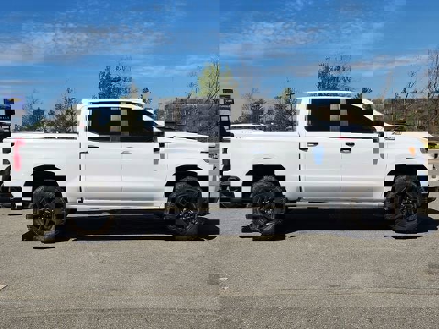 Used 2024 Chevrolet Silverado 1500 LT Trail Boss w/ Protection Package image 2