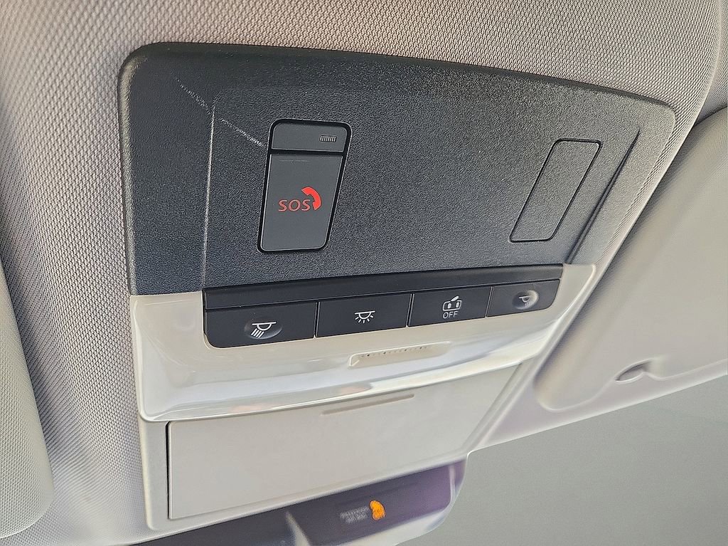 Used 2023 Mitsubishi Outlander SE image 30