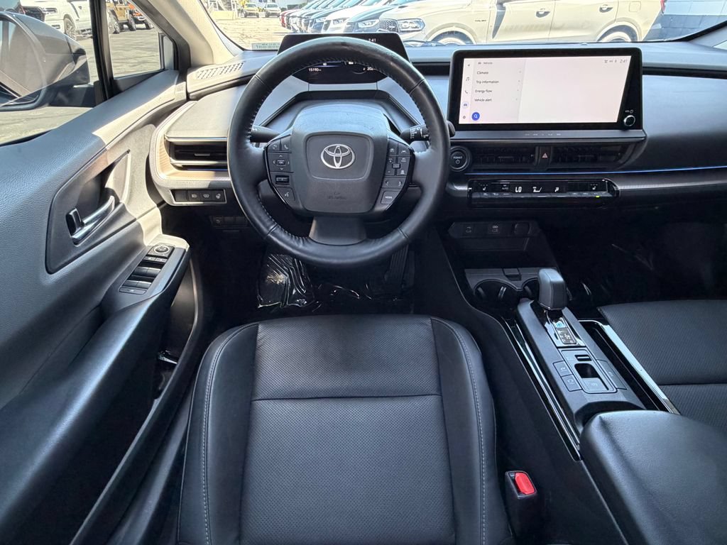 Used 2023 Toyota Prius XLE FWD image 24