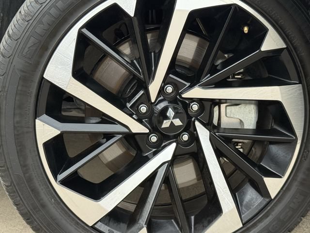 Used 2024 Mitsubishi Outlander SE FWD image 10