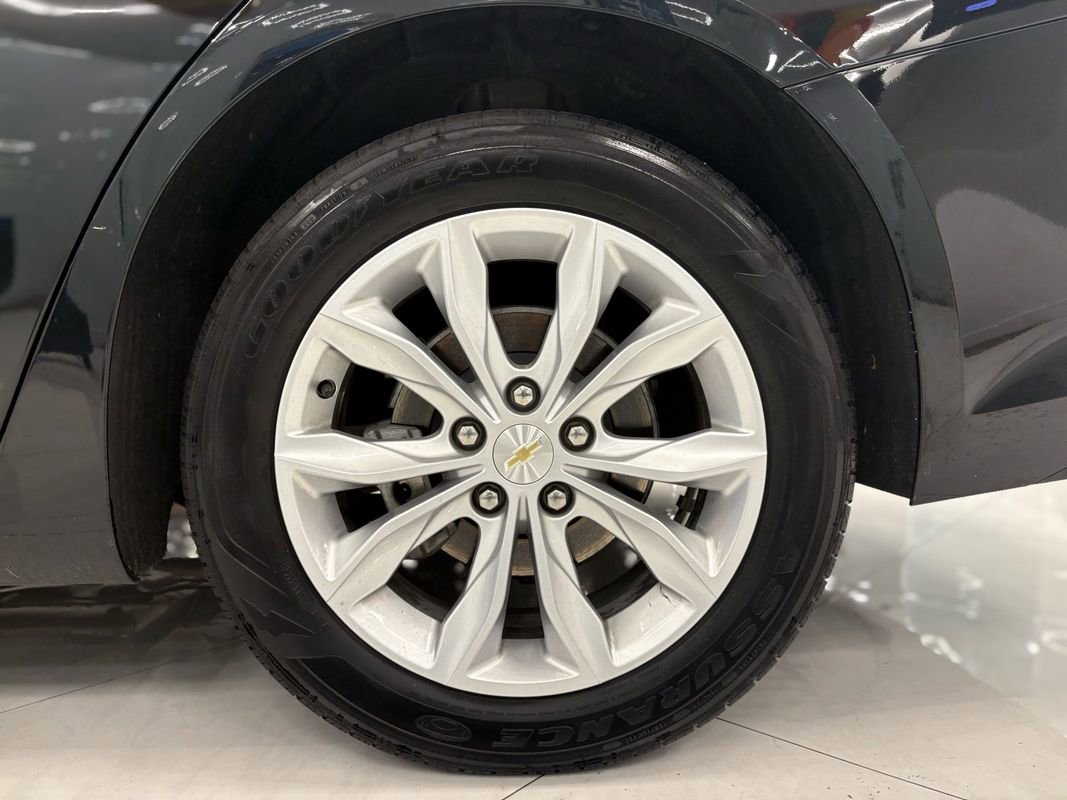 Used 2025 Chevrolet Malibu LT image 39