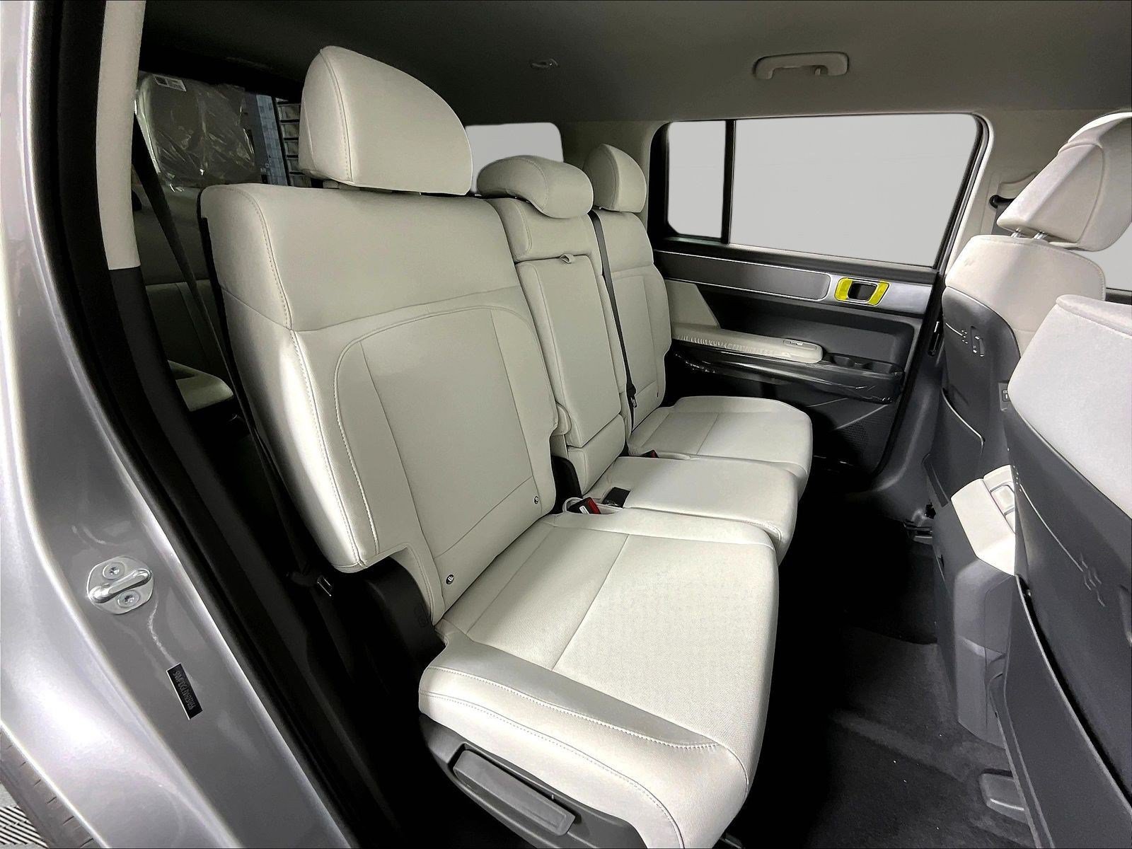 New 2027 Hyundai Santa Fe SE AWD/4WD image 19