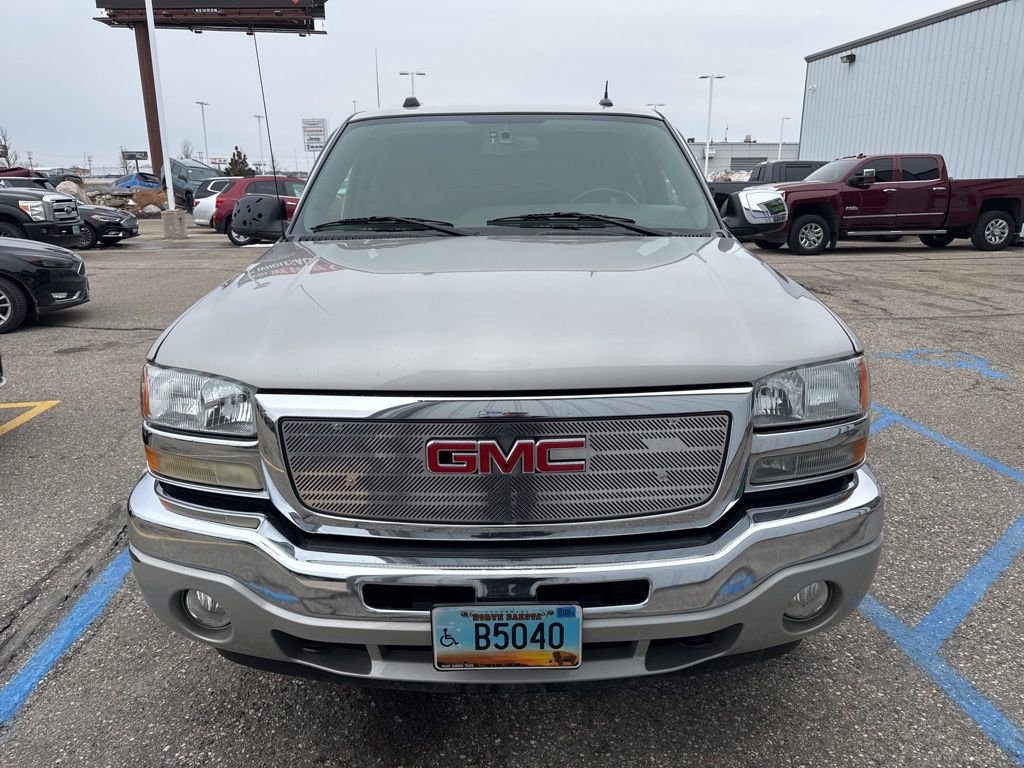 Used 2005 GMC Sierra 1500 SLT w/ Light Duty Power Package image 2