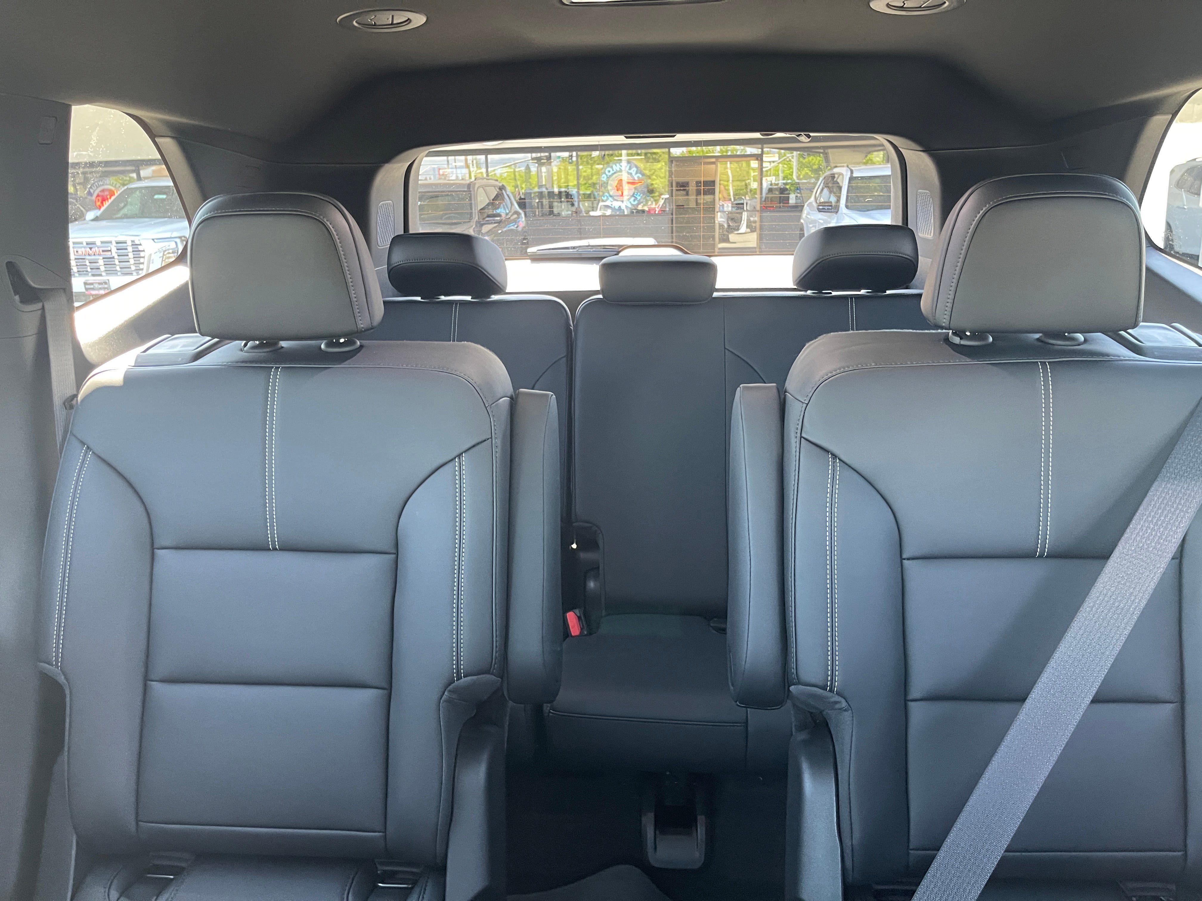 New 2026 GMC Acadia Elevation w/ Black Edition AWD/4WD image 16