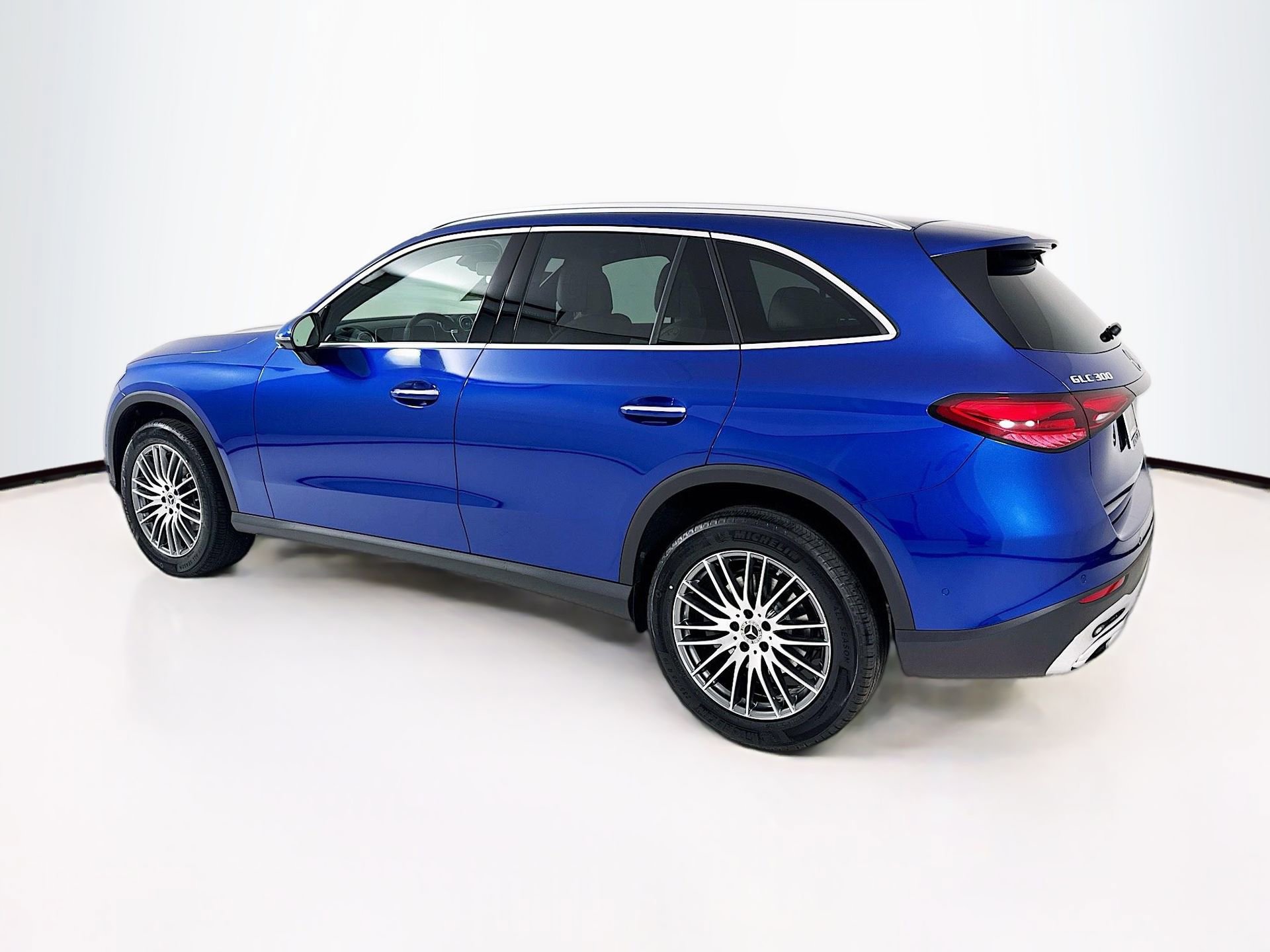 New 2026 Mercedes-Benz GLC 300 image 6