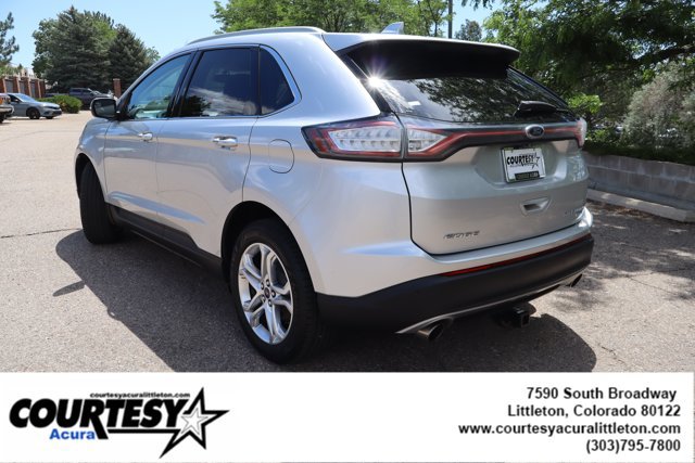 Used 2018 Ford Edge Titanium w/ Technology Package AWD/4WD image 4