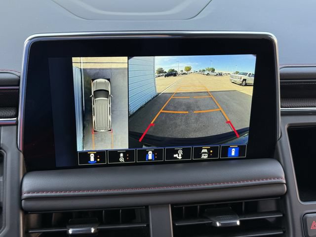 Used 2024 Chevrolet Suburban RST w/ Luxury Package RWD image 17