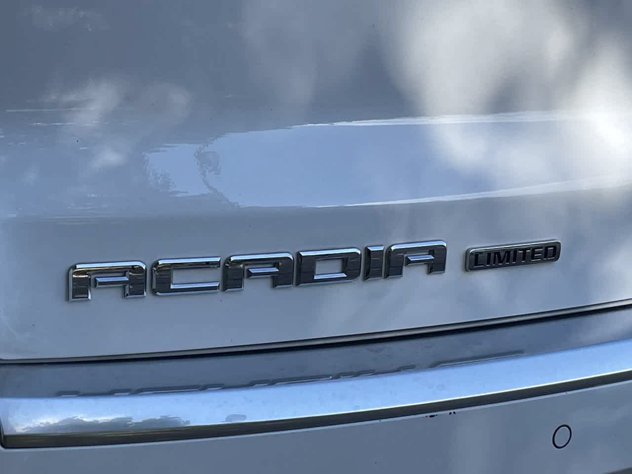 Used 2017 GMC Acadia Limited SLT AWD/4WD image 38