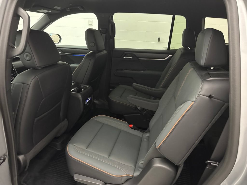 Used 2025 GMC Acadia AT4 w/ LPO, Floor Liner Package AWD/4WD image 53