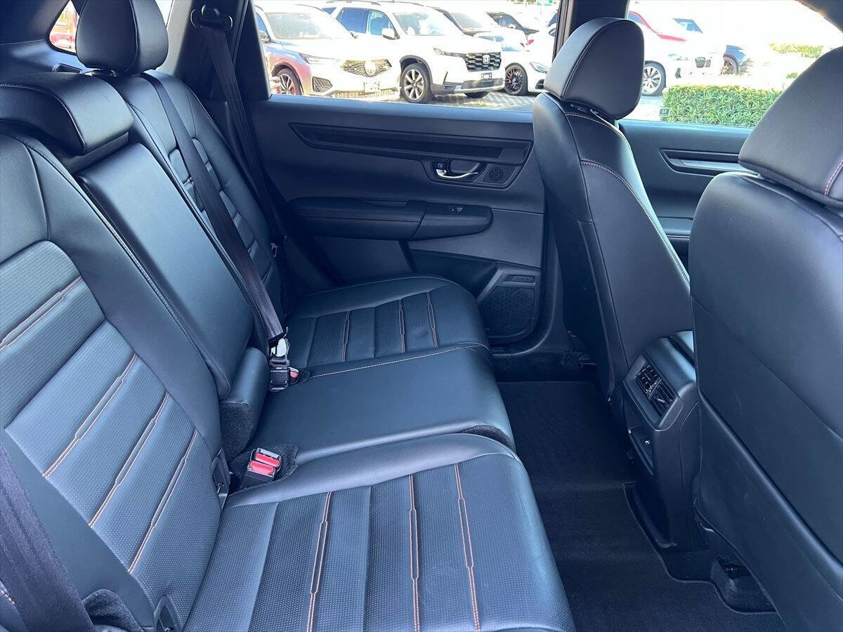Used 2025 Honda CR-V Sport-L image 10