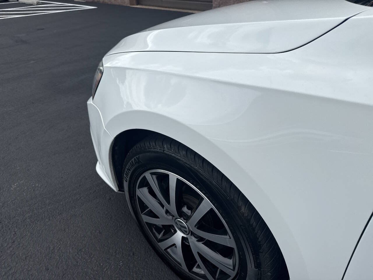 Used 2017 Volkswagen Jetta SE FWD image 30