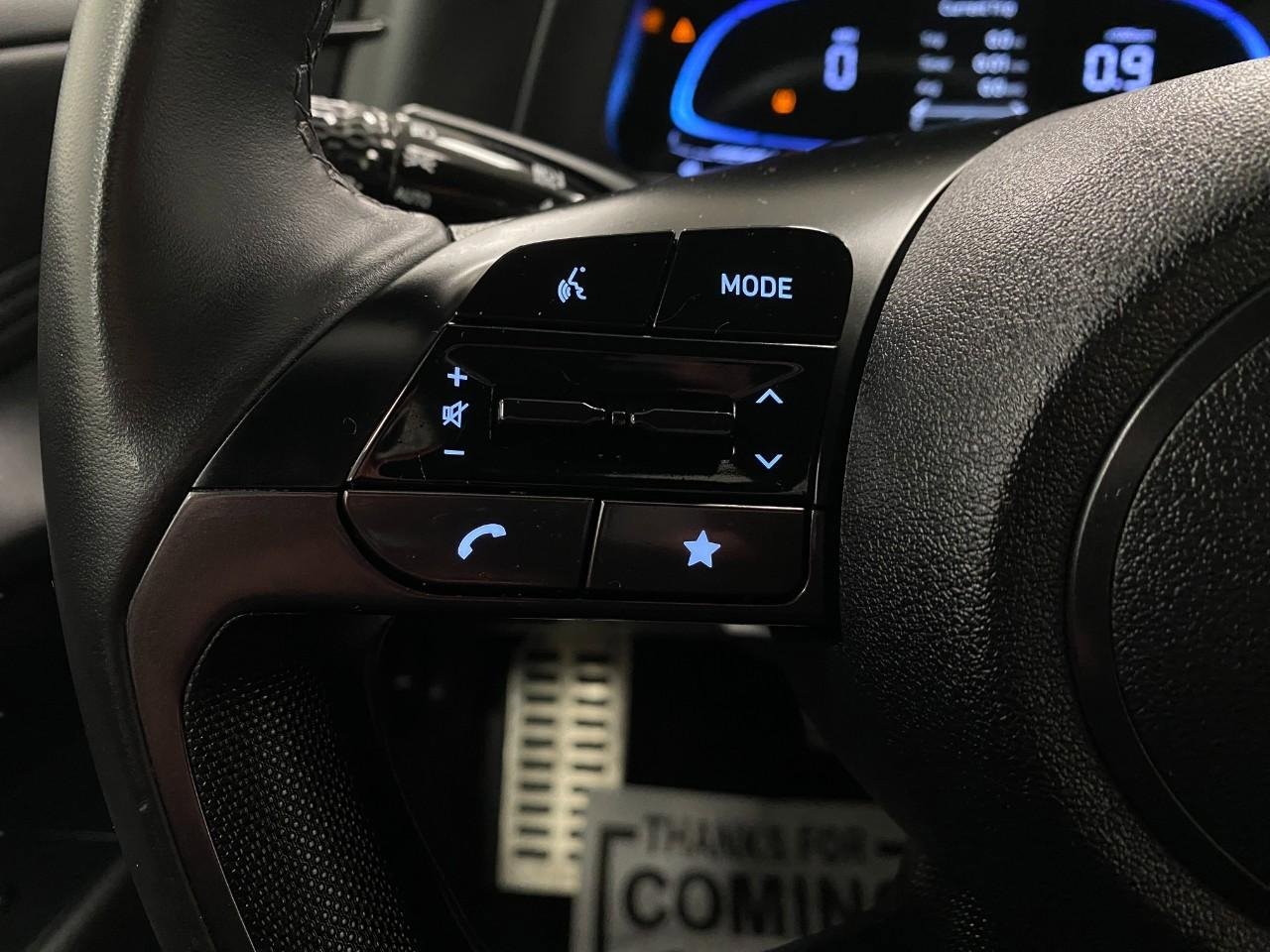 Certified 2025 Hyundai Elantra Sport FWD image 15