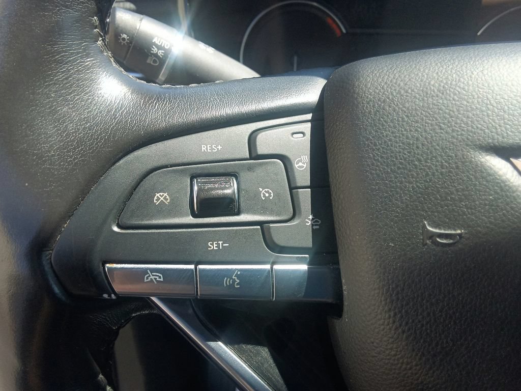 Used 2020 Cadillac XT6 Premium Luxury FWD image 23