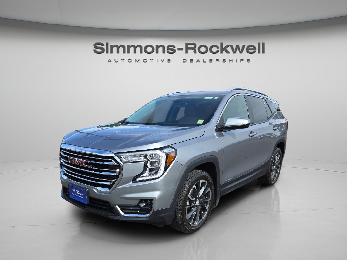 Used 2024 GMC Terrain SLT