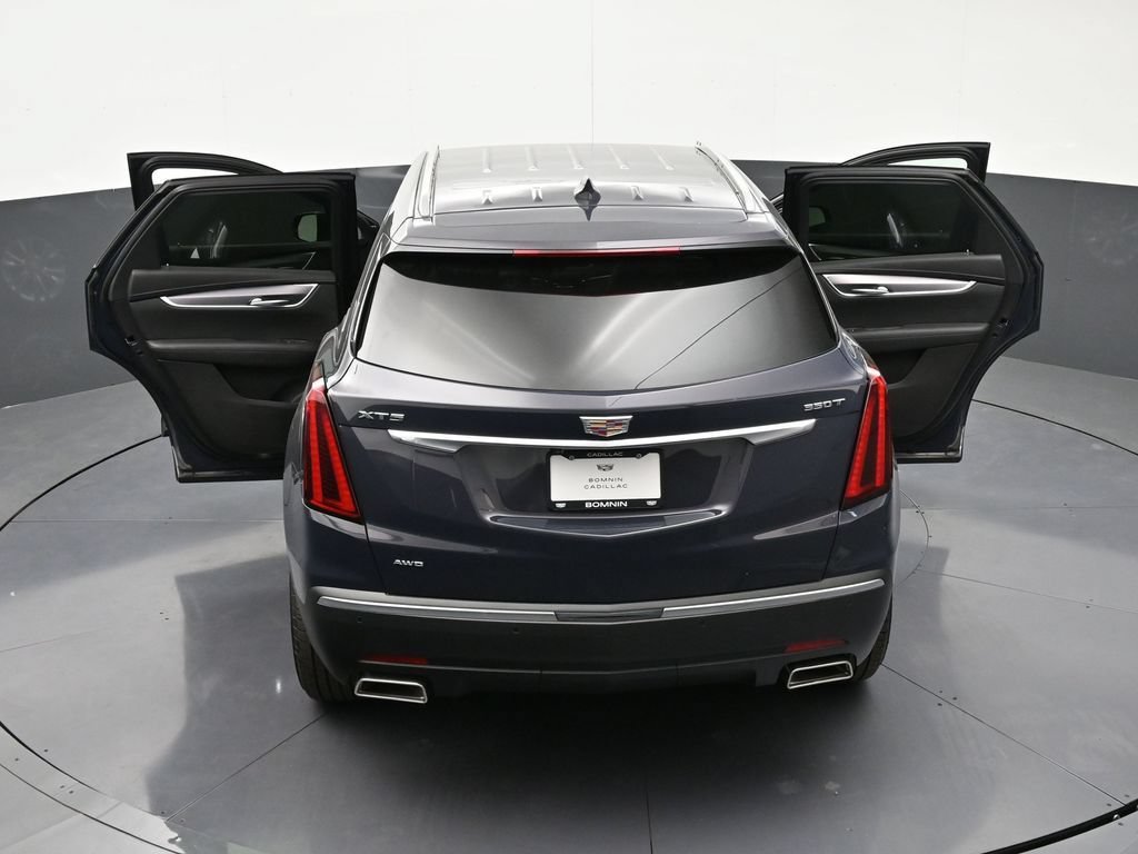 Used 2025 Cadillac XT5 Luxury AWD/4WD image 36
