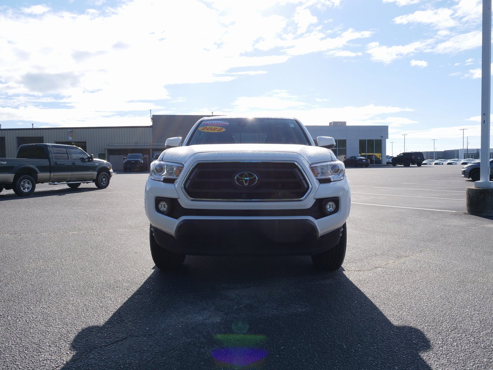 Used 2022 Toyota Tacoma SR5 image 10