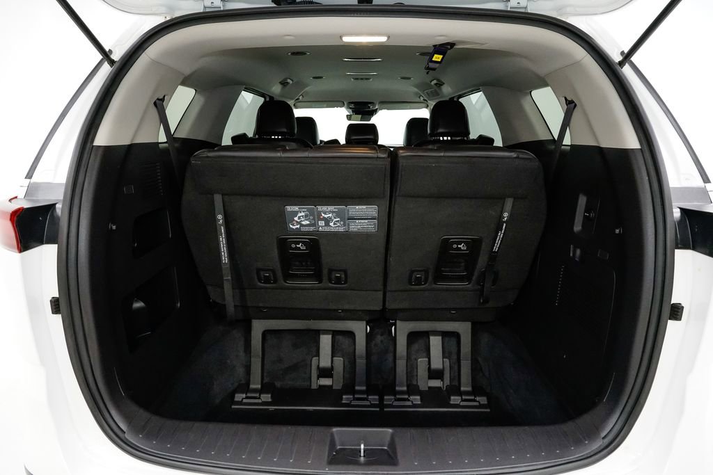 Certified 2024 Kia Carnival LX image 31