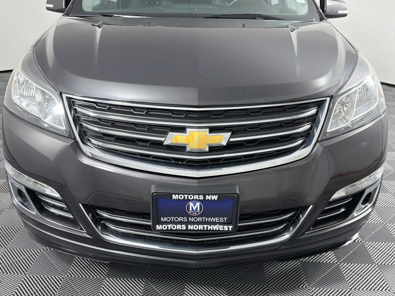 Used 2017 Chevrolet Traverse Premier AWD/4WD image 2