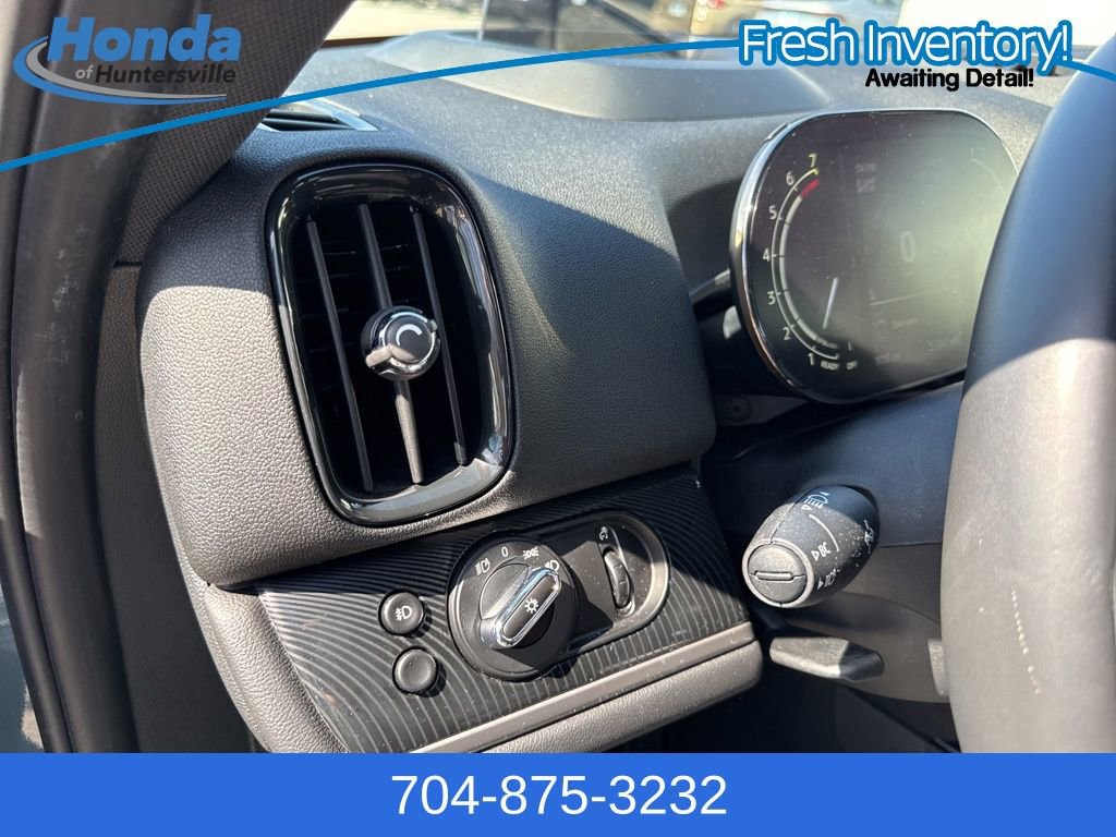 Used 2021 MINI Cooper Countryman S w/ Driver Assistance Package image 21