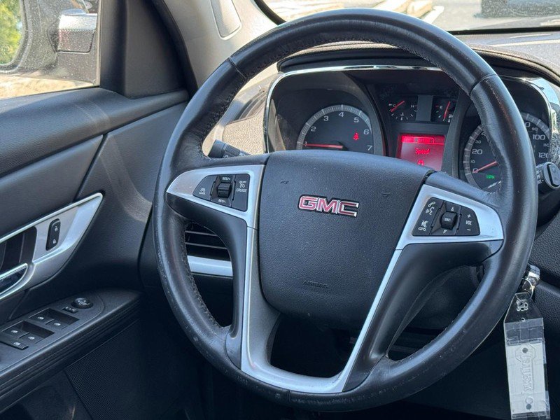 Used 2017 GMC Terrain SLE w/ Convenience Package FWD image 12