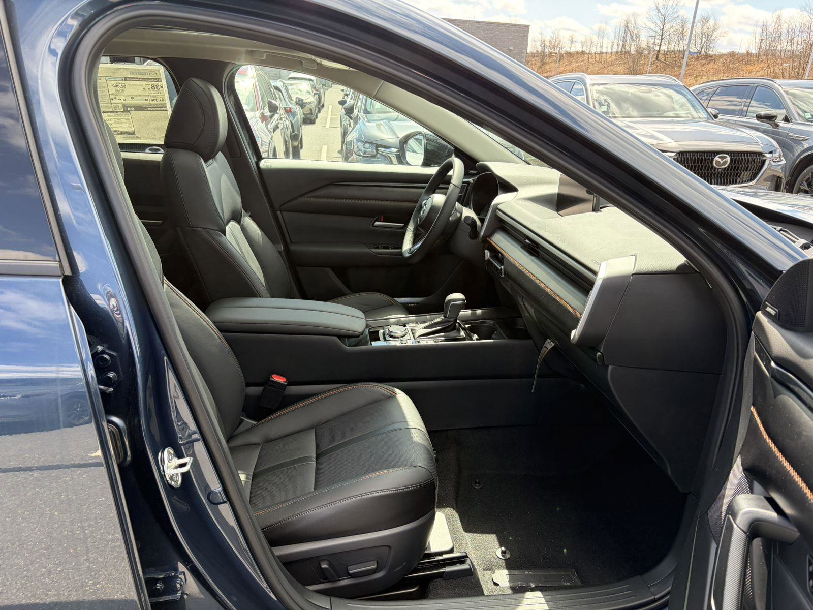 New 2026 MAZDA CX-50 AWD 2.5 Hybrid w/ Weather Package image 10