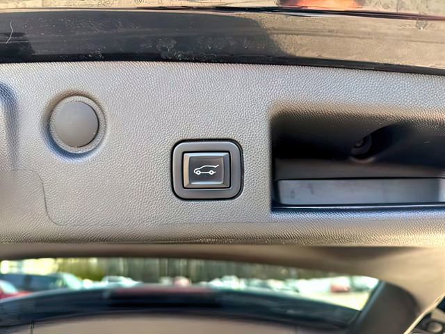 Used 2022 Chevrolet Equinox LT image 20