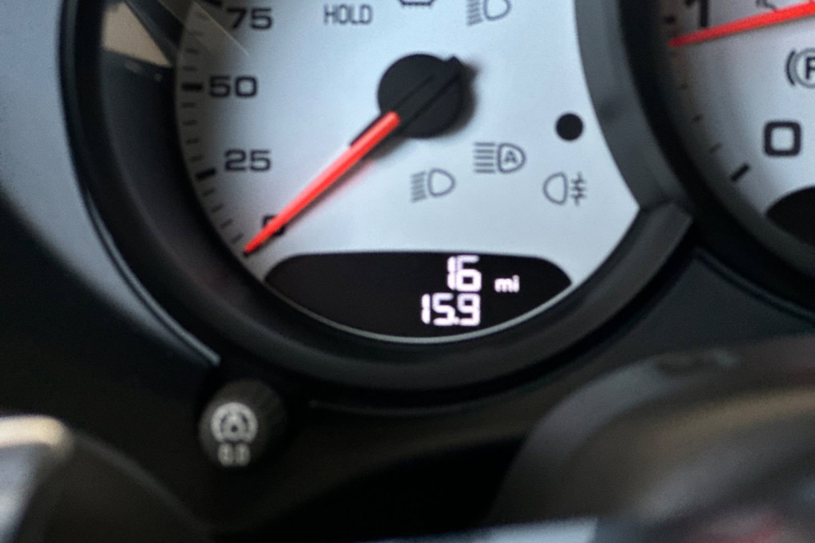 New 2025 Porsche 718 Boxster S image 32