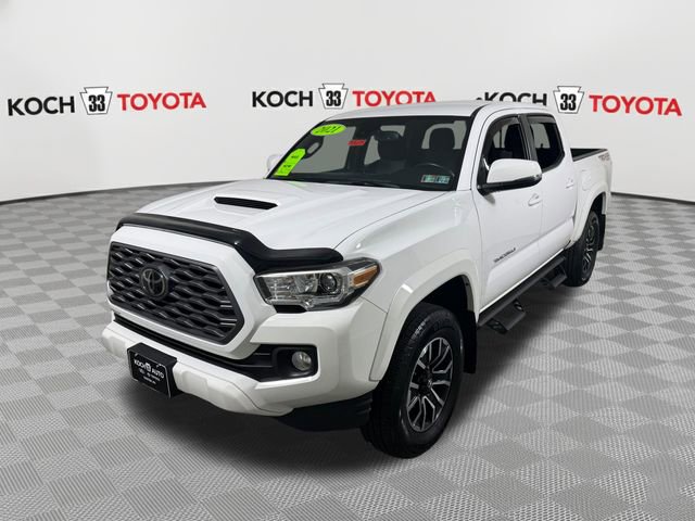 Certified 2021 Toyota Tacoma TRD Sport w/ Technology Package AWD/4WD image 3
