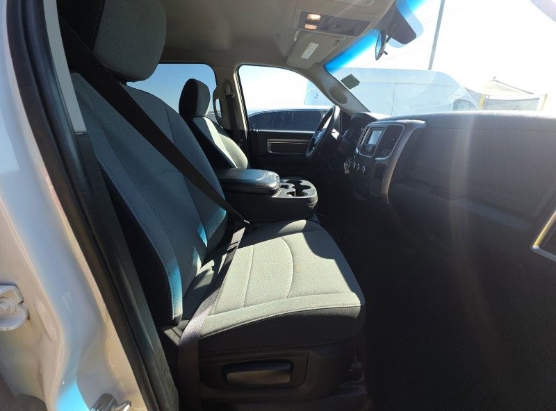 Used 2021 RAM 1500 Classic SLT image 25