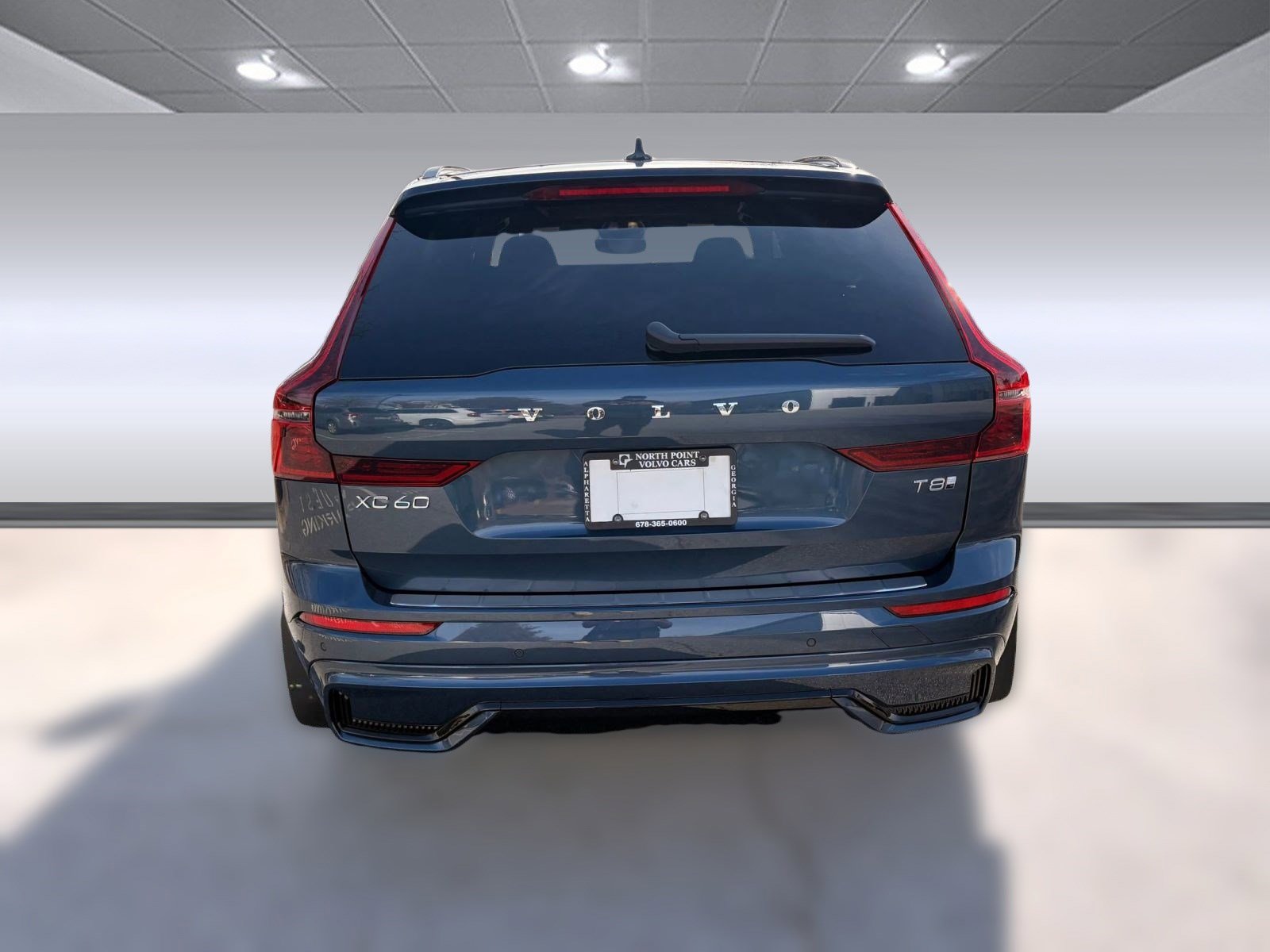 New 2026 Volvo XC60 T8 Plus w/ Climate Package image 10