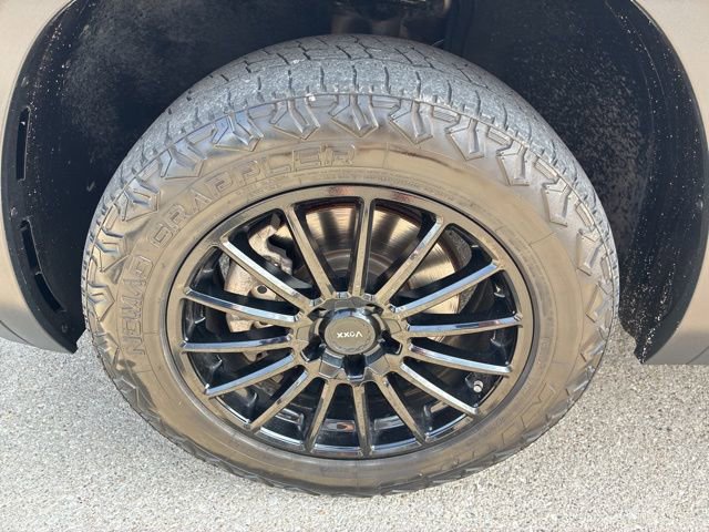 Used 2019 Volkswagen Atlas SE w/ Towing Package image 14