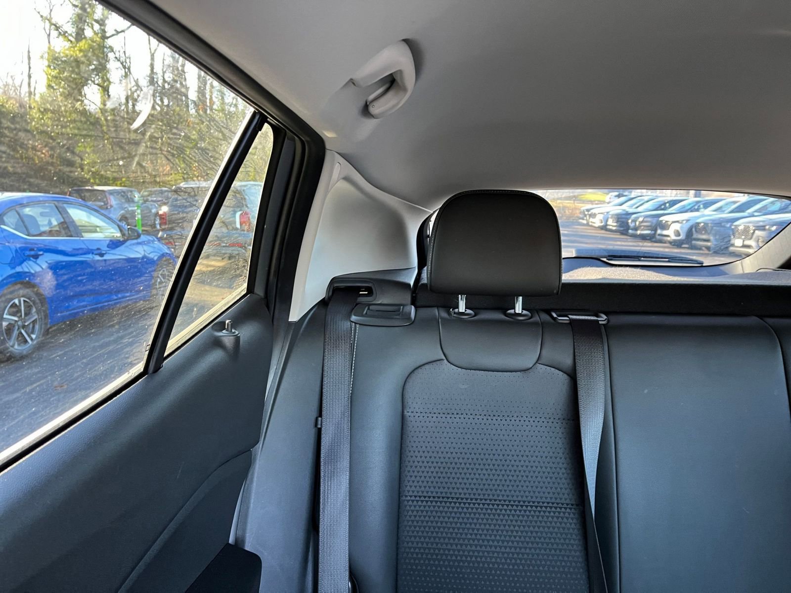 Used 2025 Chevrolet Trax LT w/ LT Convenience Package image 38