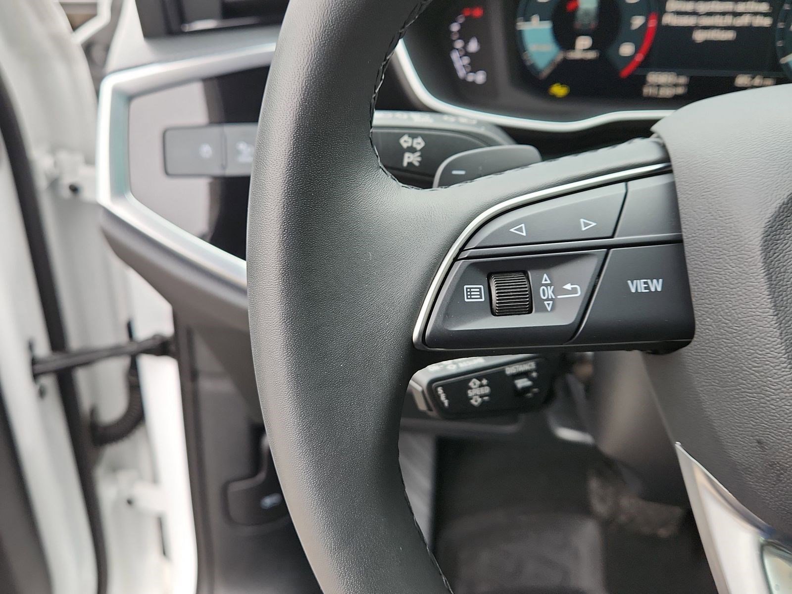 Certified 2025 Audi Q3 2.0T Premium w/ Convenience Package image 17