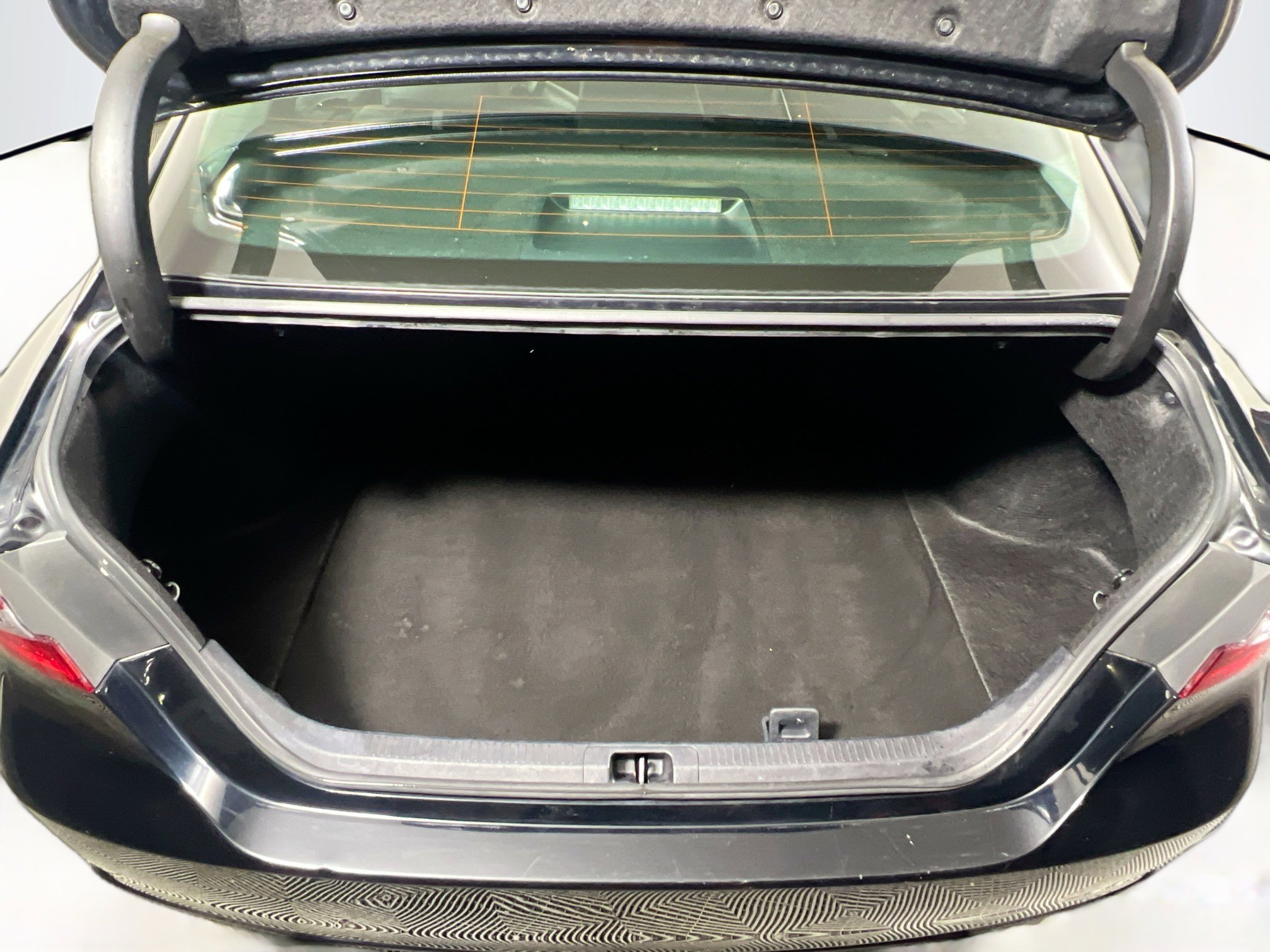 Used 2023 Toyota Camry XSE image 34