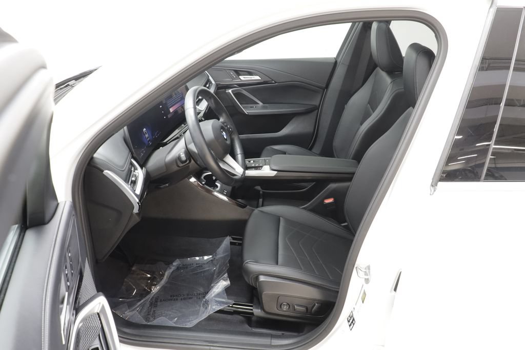 Used 2026 BMW X1 xDrive28i AWD/4WD image 6