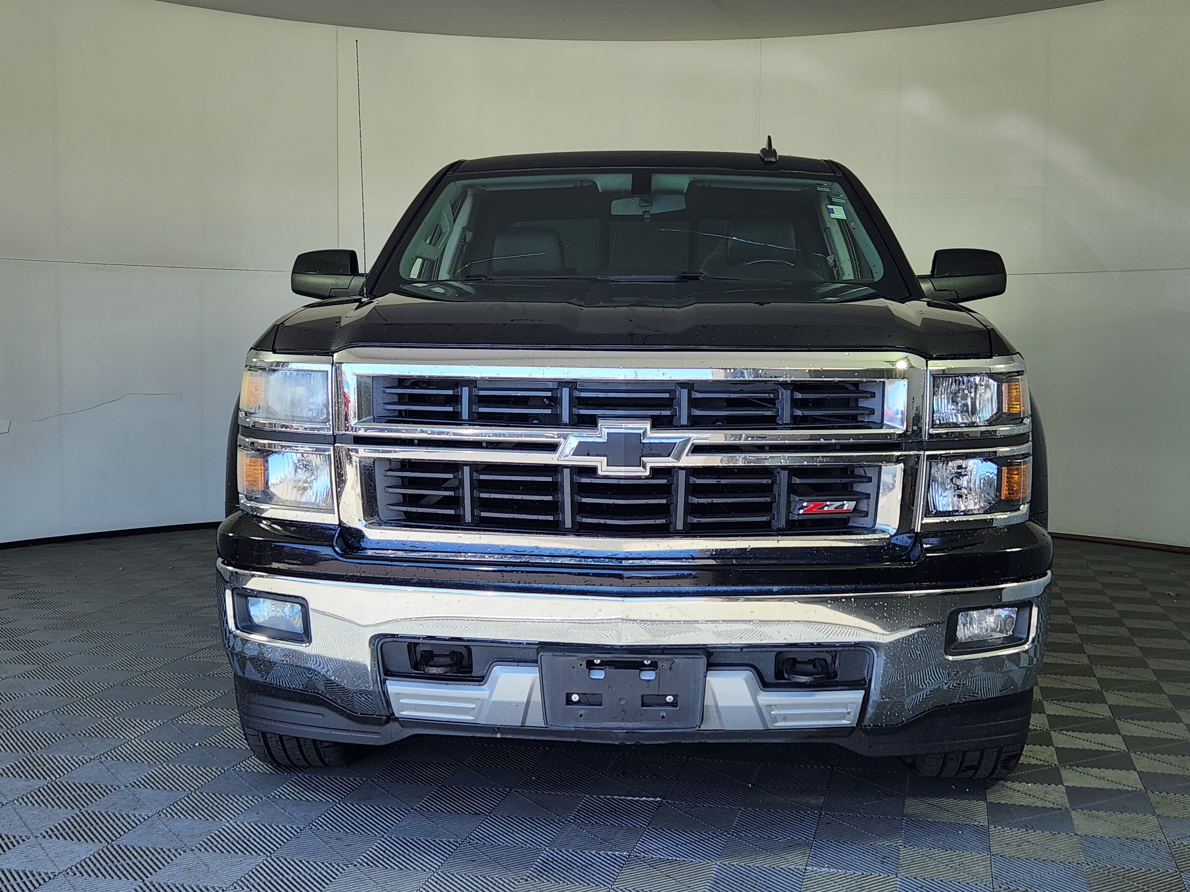 Used 2015 Chevrolet Silverado 1500 LT w/ All Star Edition AWD/4WD image 2