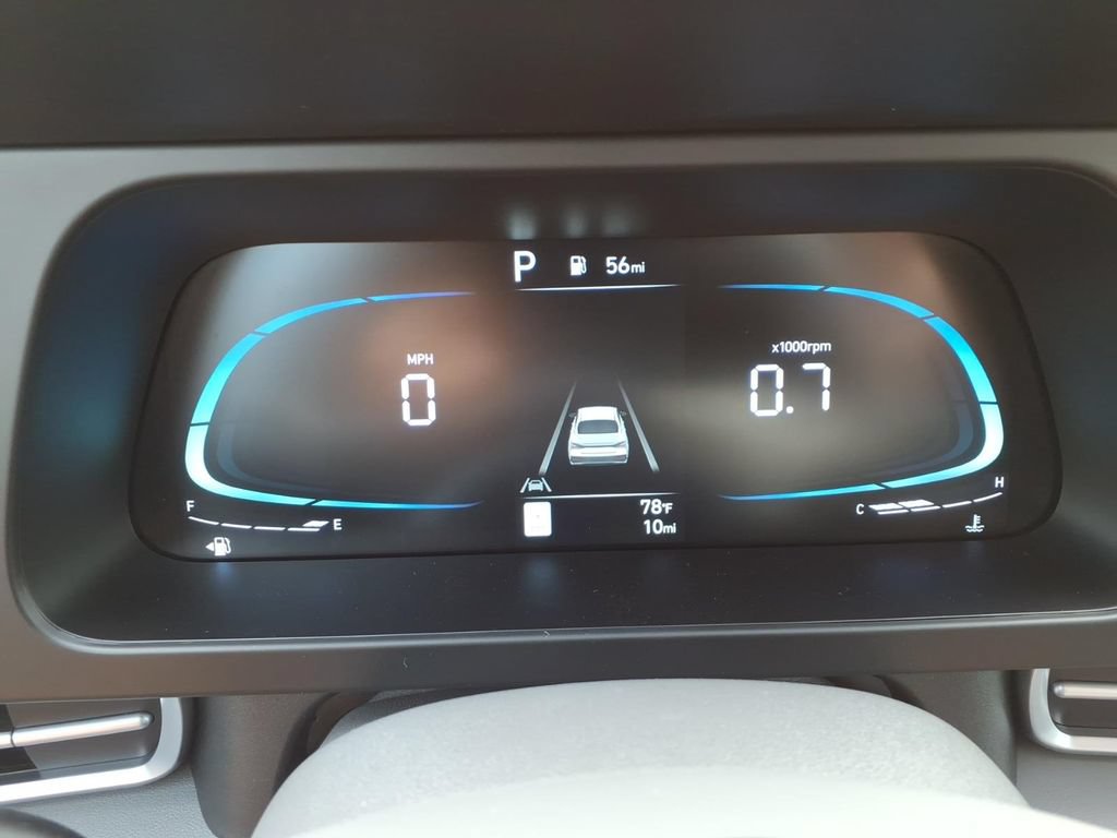 New 2026 Hyundai Elantra Sport FWD image 17
