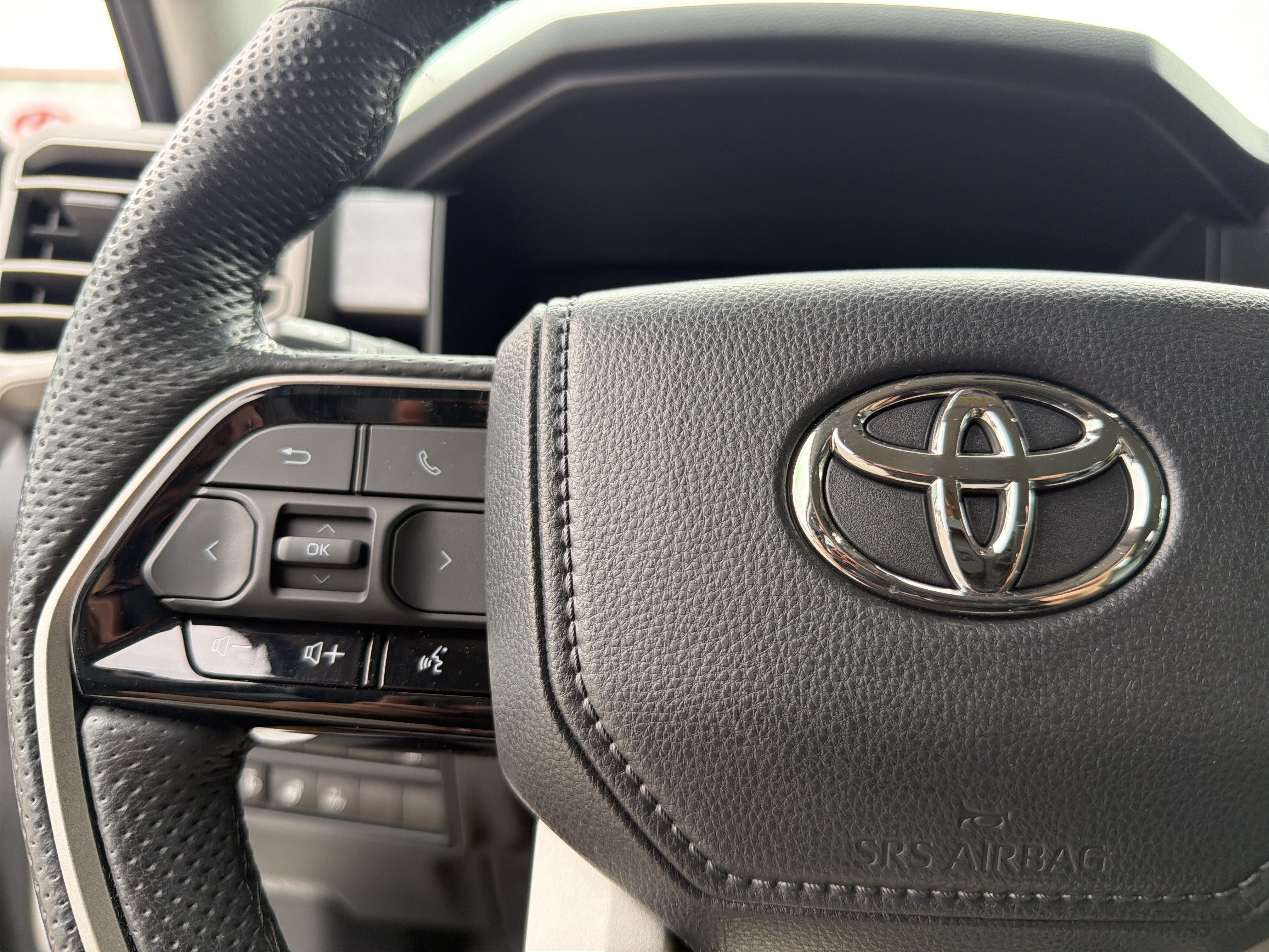 Used 2024 Toyota Tundra SR5 w/ SR5 Premium Package RWD image 10