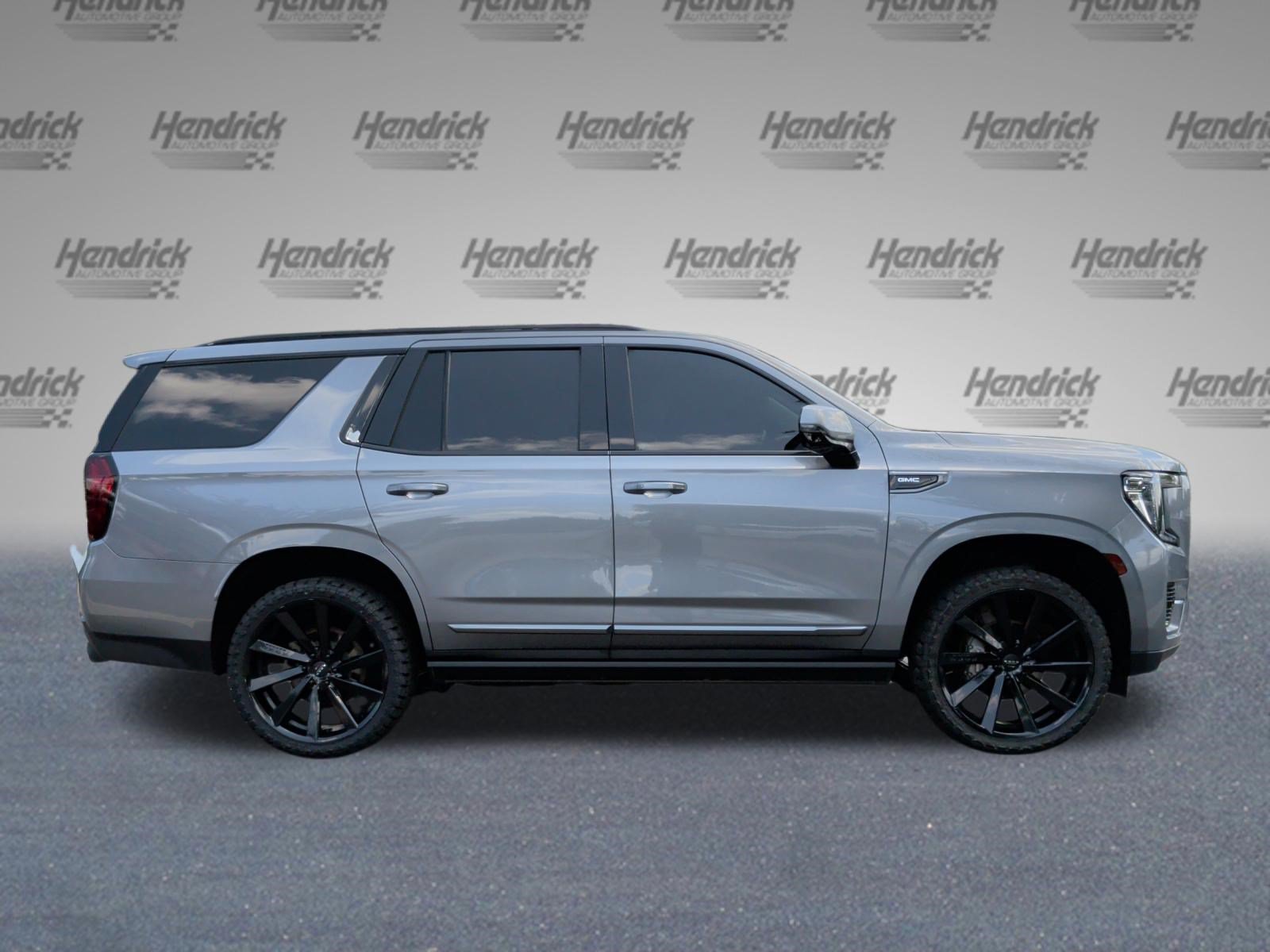 Used 2022 GMC Yukon Denali RWD image 6