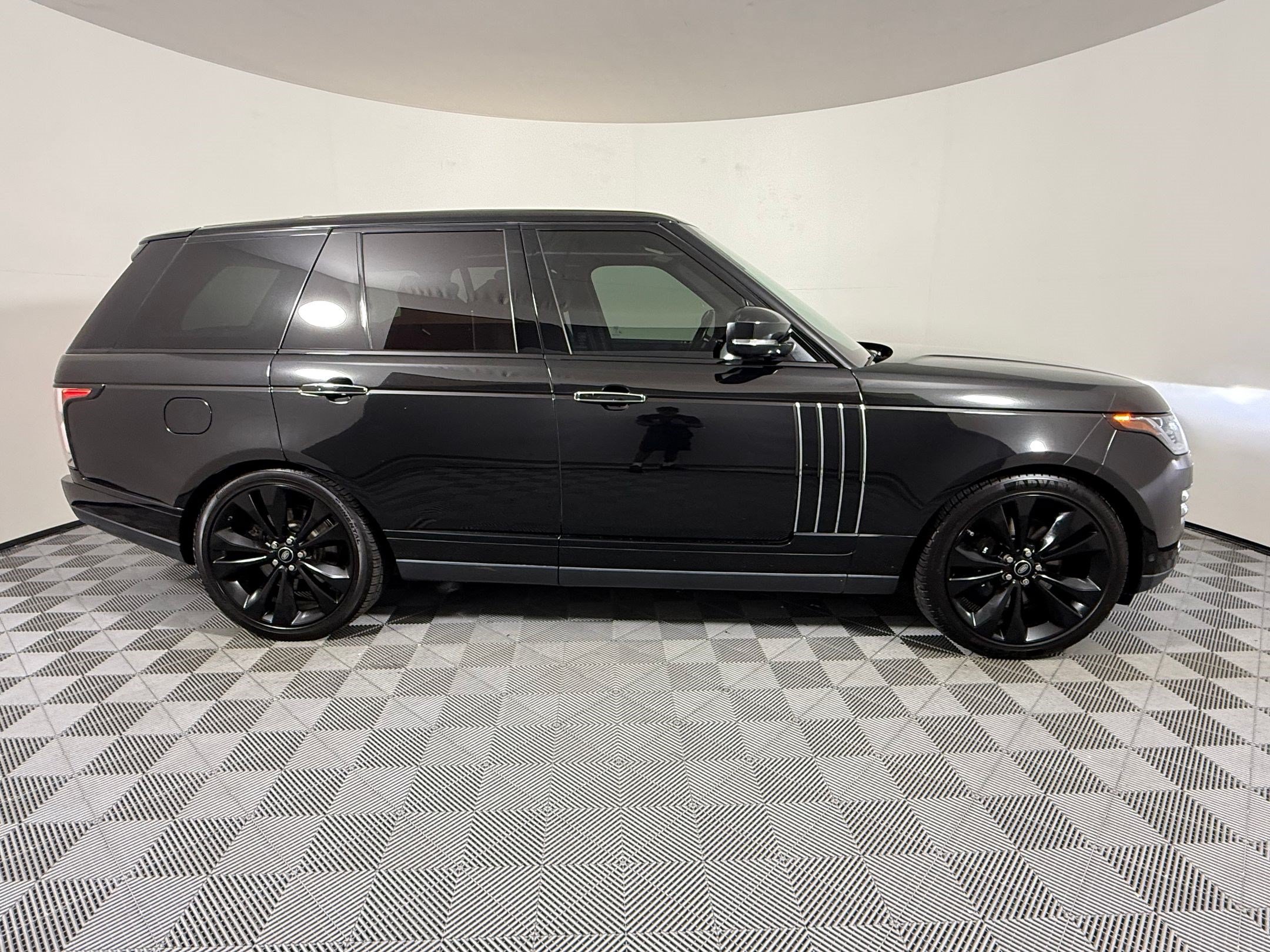 Used 2021 Land Rover Range Rover SV Autobiography Dynamic AWD/4WD image 8