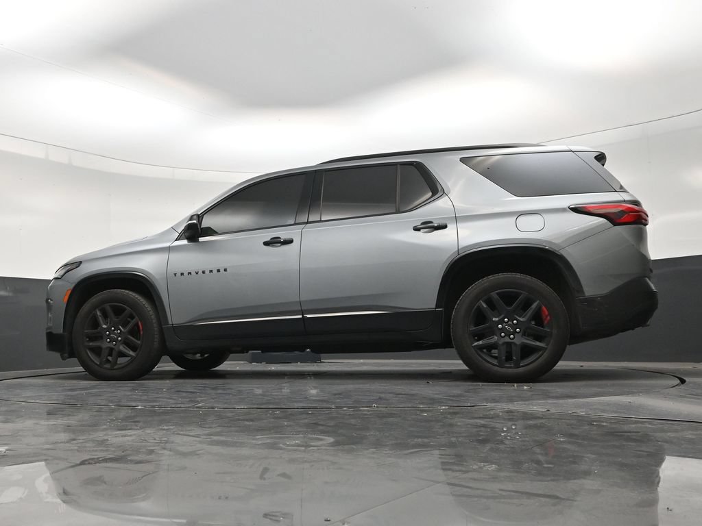 Used 2023 Chevrolet Traverse Premier w/ Redline Edition FWD image 20